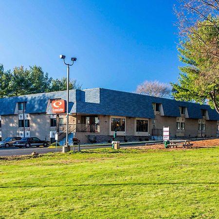 Econo Lodge Milldale - Southington Eksteriør bilde
