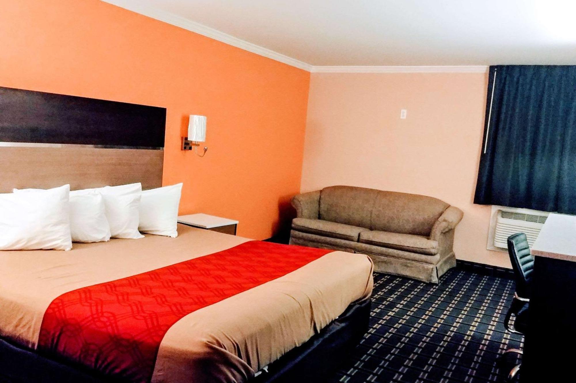 Econo Lodge Milldale - Southington Eksteriør bilde