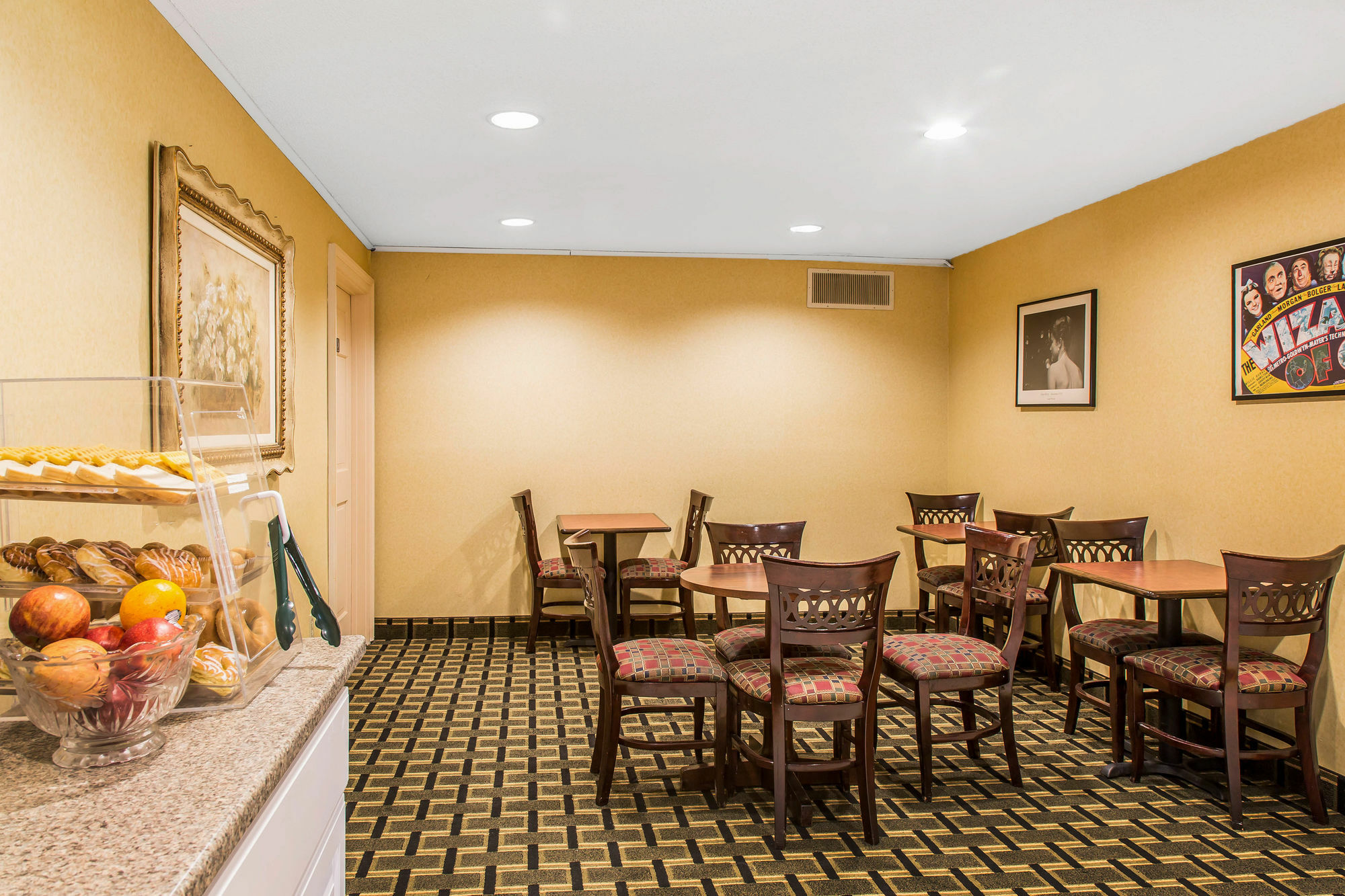 Econo Lodge Milldale - Southington Eksteriør bilde